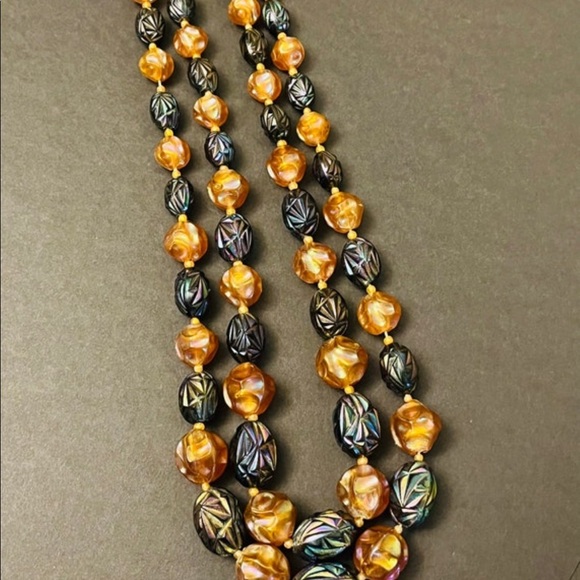 BOGO Vintage Signed Made in Austria Necklace “Carnival Glass” Plastic 2 Strand - Picture 2 of 9